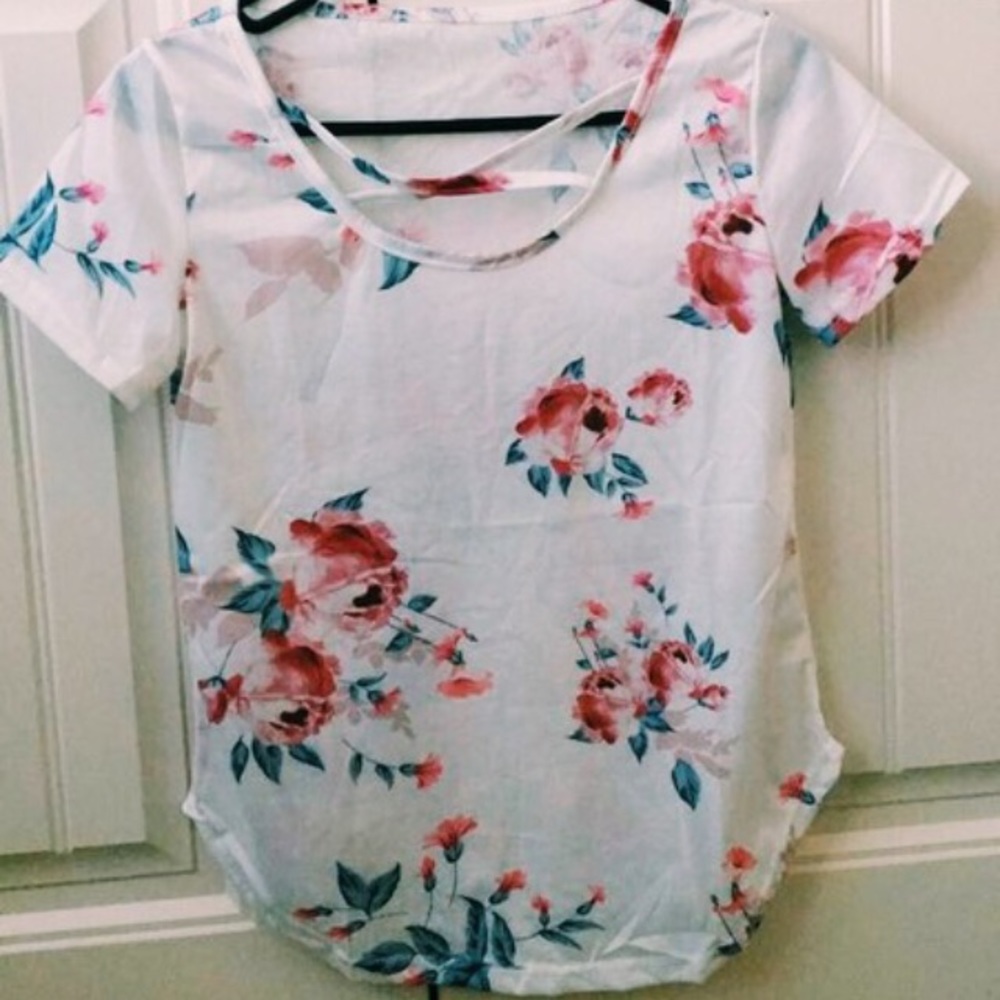 Floral cross crossed top